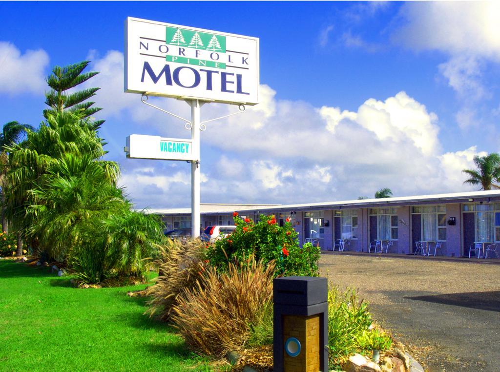 Norfolk Pines Motel Merimbula Exterior photo